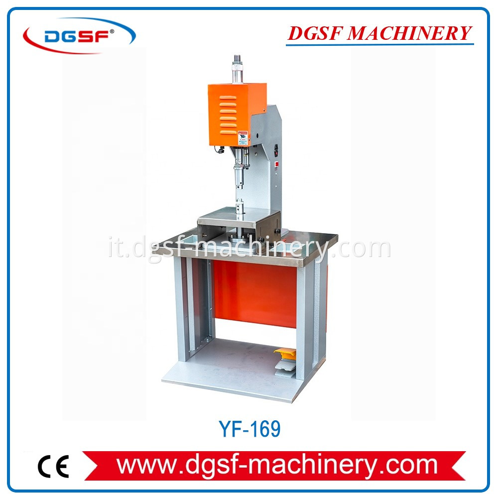 Pneumatic Snap Fastening Machine 